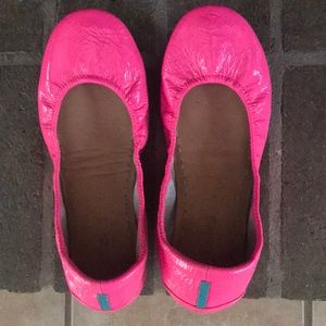 Pop Pink Tieks
